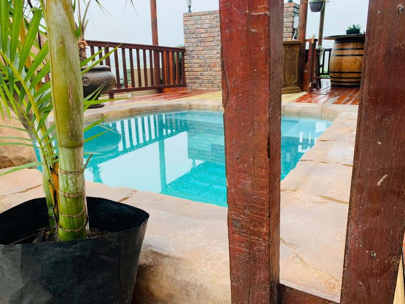 4 Bedroom Property for Sale in Fraaiuitsig Western Cape